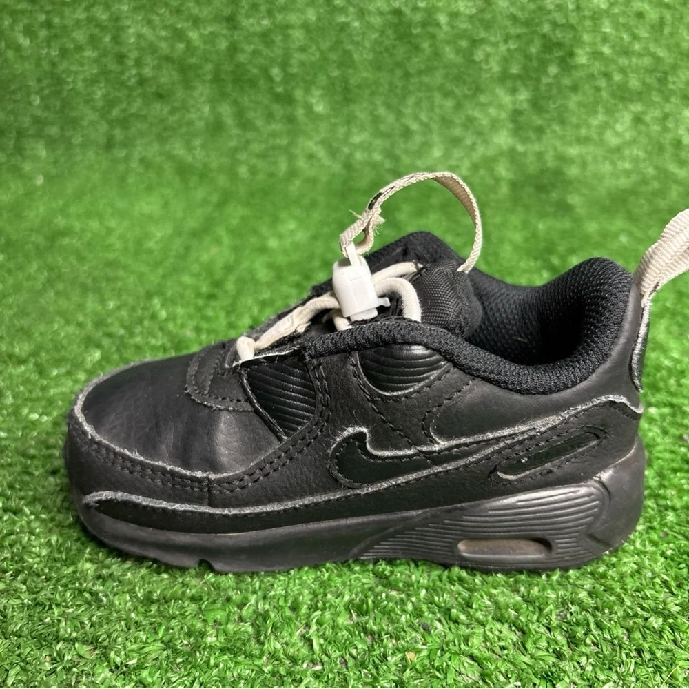 Toddler's Nike Air Max 90 Toggle Black/Black-White-Black‎ Sz 6C (CV0065 001)